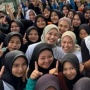 Penampilan Rara Cak Imin Beda dari Ayahnya, Terasa Serius dan Penuh Makna