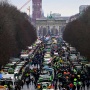 Petani di Jerman Mogok Kerja, Ribuan Traktor dan Truk Blokir Jalanan