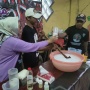 Ciptakan Peluang Bisnis Rumahan, Kowarteg Latih Emak-emak Cara Pembuatan Sabun Cuci Piring