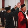 Ucap Sumpah Janji di Depan Jokowi, Arsul Sani Jadi Hakim MK Gantikan Wahiduddin Adams