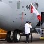 Presiden, Prabowo, dan KSAU Kompak Pakai Jaket Bomber Saat Serah Terima C-130J Super Hercules
