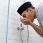 Bacaan Doa Sebelum Wudhu: Arab, Latin dan Terjemahan