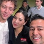 Dipakai saat Ketemu Valentino Rossi di Italia, Harga Celana Pendek Nagita Slavina Bikin Melongo