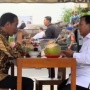 Ada Banteng Dikerangkeng saat Jokowi dan Prabowo Asik Makan Bakso, Inikah Pertanda Alam?