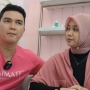 Aldi Taher Dibully, Istri Pasang Badan: Dia Laki-Laki Bertanggung Jawab