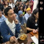 Akhirnya Makan Seblak, Wajah Glowing Gibran Rakabuming Bikin Salfok: Aslinya Lebih..