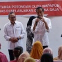 Jokowi Serahkan BLT El Nino di Kantor Pos Genteng Banyuwangi