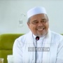 Lebaran Bahagia! Habib Rizieq Full Senyum Rayakan Idul Fitri Bersama Istri Baru