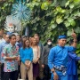 Gibran Senyum-senyum Disambut Palang Pintu Jawara Bekasi: Cawapres Paling Keren