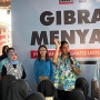 Temui Ratusan Ibu Hamil, Ini yang Disampaikan Gibran di Samping Selvi Ananda