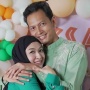 10 Potret Mesra Fedi Nuril dan Istri: 'Menyala Abangku', Ini Kisah Mereka Taaruf