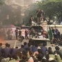 Apa Itu Aksi Politik Gentong Babi yang Dilakukan Jokowi?