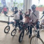 Hebat, Keluarga Ariel Gowes Sepeda ke JIS demi AMIN: Semoga Jadi Presiden yang Amanah