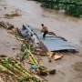 Detik-Detik Menegangkan Sahdan Terseret Arus Bersama Rumahnya saat Banjir Bandang di Sumbawa