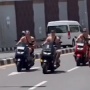 Gak Pakai Helm dan Buka Baju, Lima Bule Ugal-ugalan Konvoi Motor di Bali
