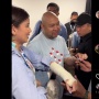 Reaksi Mayor Teddy Disorot Saat Istri Deddy Corbuzier Minta Tanda Tangan ke Prabowo, Netizen: Bikin Geregetan