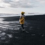 5 Rekomendasi Jas Hujan untuk OOTD ke TPS Pagi Ini, Jangan Sampai Hujan Bikin Mager Nyoblos!