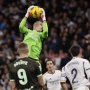 Tampil Kesetanan di 16 Besar Liga Champions, Andriy Lunin Samai Rekor Thibaut Courtois di Real Madrid