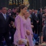 Ibu Negara dan Kahiyang Ayu Tampil Anggun saat Kondangan, Warganet Salfok ke Istri Bobby