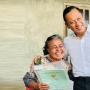 Tampil Klimis Saat Perdana Blusukan Bagi Sertifikat, AHY Langsung Dikerubungi Emak-emak Minta Foto