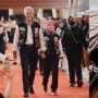 Adu Gaya Gibran Rakabuming-Selvi Ananda dengan Ganjar Pranowo-Siti Atikoh Pakai OOTD Senada, Mana yang Paling Kece?