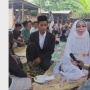 Heboh Remaja NTB Nikahi Ibu Teman Sendiri, Usia 20 Tahun Lebih Tua: Temanku Ayah Tiriku!