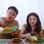 Rumah Makan Padang Raffi Ahmad Diulas Food Vlogger, Ekspresinya Nggak Bisa Bohong