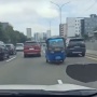 Apes! Nyasar Gegara Maps, Sopir Bajaj Kena Tegur Polisi Usai Nekat Lawan Arah di Tol Janger