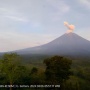 Gunung Merapi Semburkan Awan Panas Sejauh 1.300 Meter, Kubah Lava Berubah Bentuk