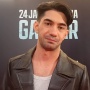 Promosi Film Baru, Penampilan dan Cara Duduk Reza Rahadian Jadi Omongan