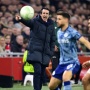 Aston Villa Jamu Ajax di Villa Park, Unai Emery: Kami Butuh Bantuan Suporter