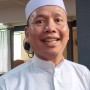 Ayah Ojak Klarifikasi Pengajian di Rumah Ayu Ting Ting