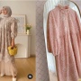 4 Rekomendasi Online Shop Tunik Modern, Tampil Elegan di Hari Raya!