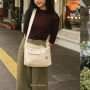 5 Online Shop Lokal yang Jual Sling Bag Murah, Model Kekinian dan Estetik!