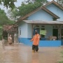 Diguyur Hujan Lebat Beberapa Hari Terakhir, Ribuan Rumah di Karawang Terendam Banjir