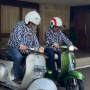 Pilih War Takjil Pakai Vespa, Anies-Muhaimin Santai di Detik-detik Pengumuman Rekapitulasi KPU