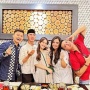 7 Potret Kekompakan Keluarga Ayu Ting Ting Buka Puasa Bersama Keluarga Besar Muhammad Fardhana