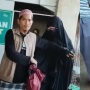Detik-detik Pria Bercadar Menyusup ke Jemaah Wanita, Langsung Diamankan!