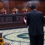 Sikap Mandiri Hakim MK Putuskan Panggil 4 Menteri Jokowi
