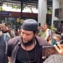 Penampilan Ammar Zoni Berubah Drastis Selama di Penjara 3 Bulan, Gayanya Disebut Mirip Gus Samsudin