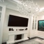 Potret Istana Crazy Rich Bandung yang Punya Mobil Super Mahal dan 300 Piranha, Duitnya Dari Mana?