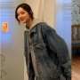 5 Ide OOTD Denim on Denim ala Artis Korea, Tampil Super Kece dan Trendy!