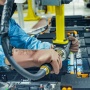 Baterai Solid-State: Ngecas Kilat, Jarak Tempuh Gila-gilaan! Masa Depan Mobil Listrik?