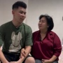 Beda Agama, Ini 8 Potret Kompak Mama Elly dan Konten Kreator Andy Sugar