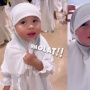 Ameena Putri Atta Halilintar dan Aurel Hermansyah Sholat Langsung Di Depan Ka'bah, Warganet: MasyaAllah Bikin Terharu