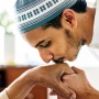 Kata-Kata Sungkem Kepada Orang Tua saat Lebaran Idul Fitri: Teks Arab, Latin, Jawa, Terjemahan