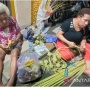 Lebaran 2024: Keahlian Perempuan Papua Bikin Anyaman Ketupat Dorong Pertumbuhan Ekonomi