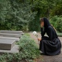 Doa Ziarah Kubur Singkat Sesuai Sunnah: Teks Arab, Latin, Artinya
