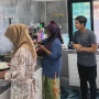 9 Potret Artis Lebaran di Kampung Halaman, Jirayut Pamer Rumah Baru
