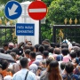 Antrean Open House Sempat Ricuh Hingga Bikin Warga Pingsan, Istana Negara Minta Maaf